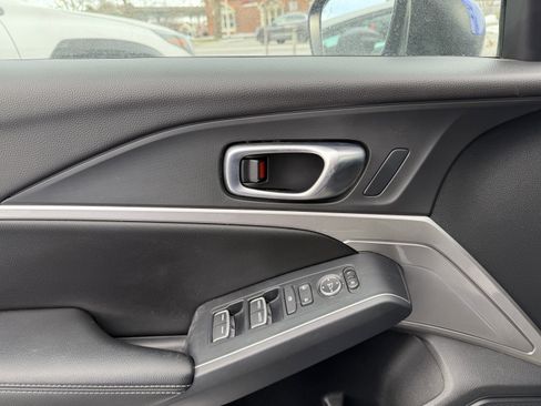 Used 2023 Acura Integra A-Spec image 14