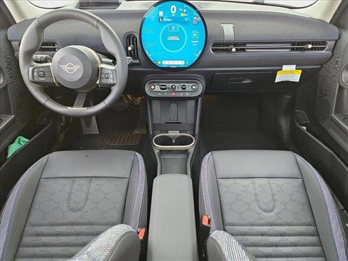 Used 2025 MINI Cooper S FWD image 15