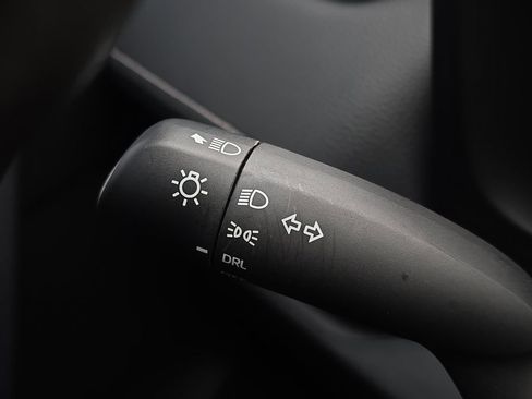 Used 2024 Toyota RAV4 LE image 26