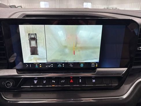 Used 2025 Chevrolet Silverado 3500 High Country w/ High Country Premium Package image 9