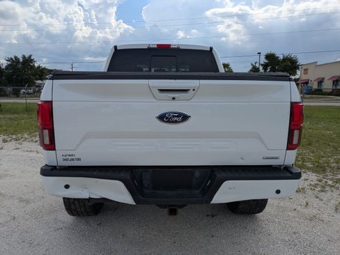 Used 2020 Ford F150 Lariat w/ Equipment Group 502A Luxury AWD/4WD image 5