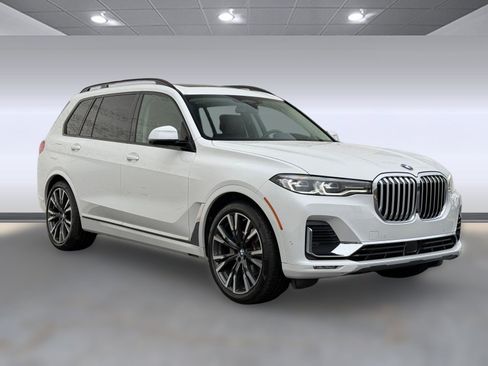 Used 2021 BMW X7 xDrive40i w/ Premium Package image 6