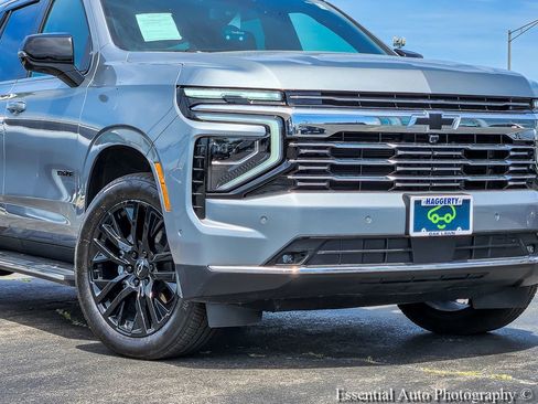 Certified 2025 Chevrolet Tahoe Premier AWD/4WD image 2
