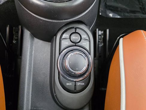 Used 2024 MINI Cooper S FWD image 25