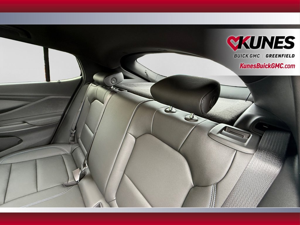 New 2026 Buick Envista Sport Touring w/ Convenience I Package FWD image 33