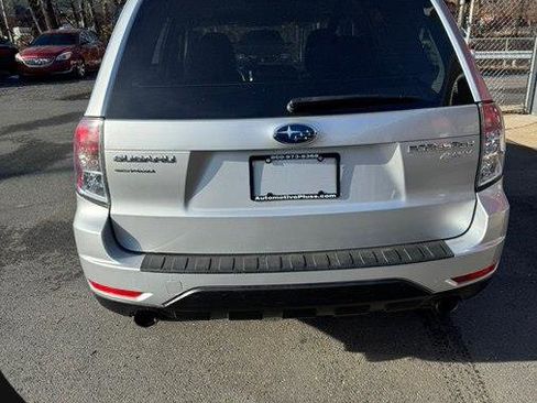 Used 2011 Subaru Forester 2.5X Premium w/ All-Weather Pkg image 4