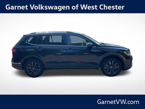 Used 2022 Volkswagen Tiguan SE AWD/4WD image 6