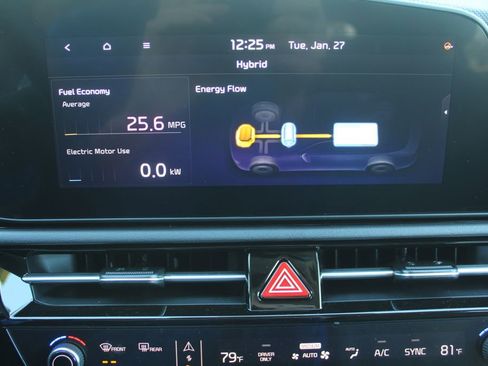 New 2026 Kia Niro EX FWD image 46