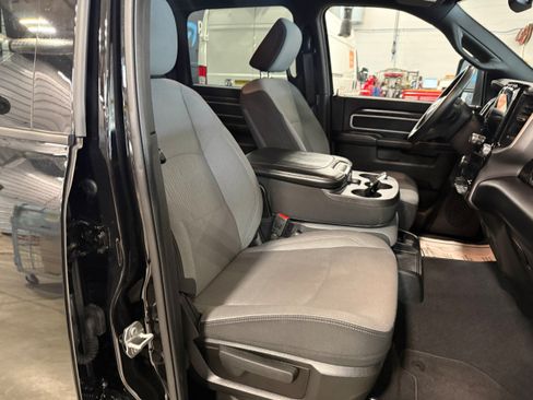 Certified 2024 RAM 2500 Big Horn w/ Level 2 Equipment Group AWD/4WD image 6