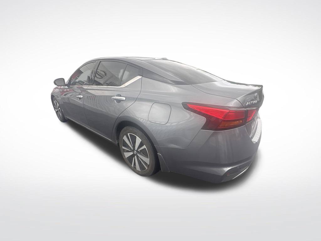 Certified 2021 Nissan Altima 2.5 SL FWD image 8