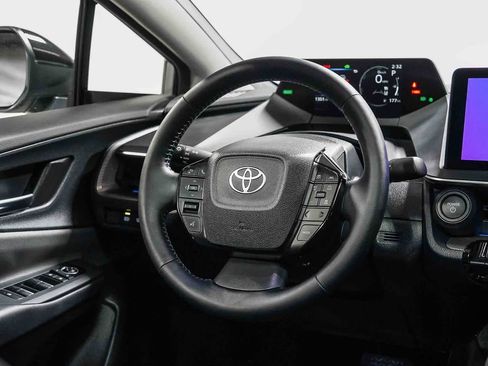 Certified 2026 Toyota Prius XLE FWD image 16