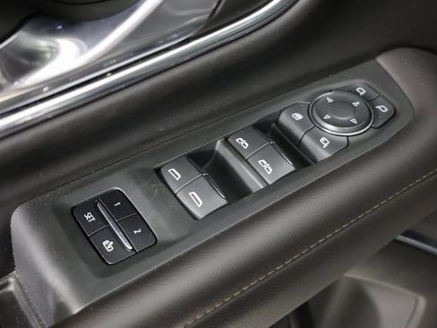 Used 2023 Chevrolet Tahoe High Country w/ LPO, Illumination Package image 26