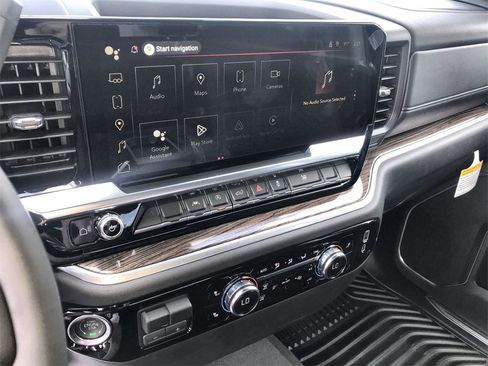 New 2026 GMC Sierra 1500 Elevation image 16