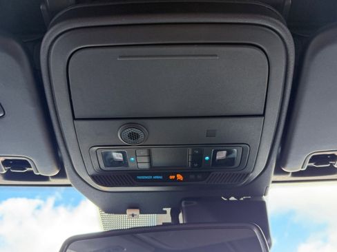 Used 2023 Ford Bronco Outer Banks image 31