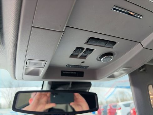 Used 2020 Chevrolet Suburban Premier image 50