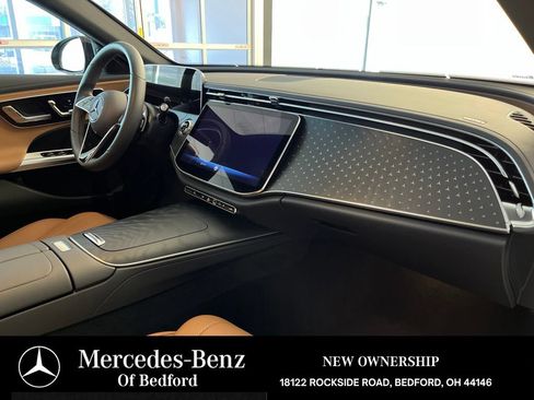Used 2026 Mercedes-Benz E 350 4MATIC Sedan image 21