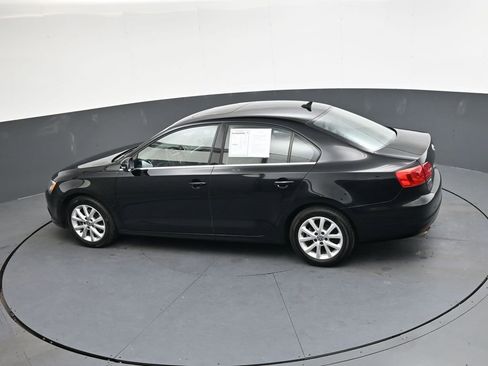 Used 2014 Volkswagen Jetta SE image 28