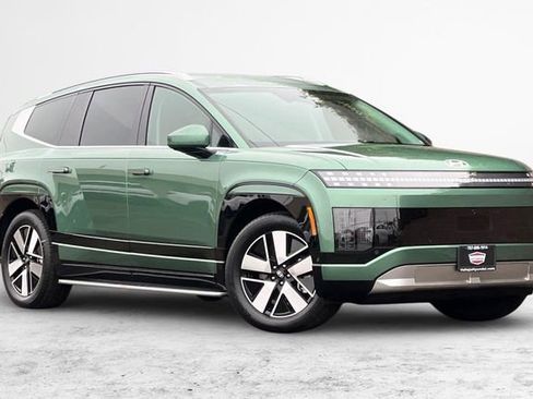 New 2026 Hyundai Ioniq 9 SEL image 2