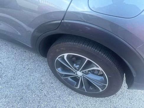 Used 2020 Buick Encore GX Essence FWD image 7