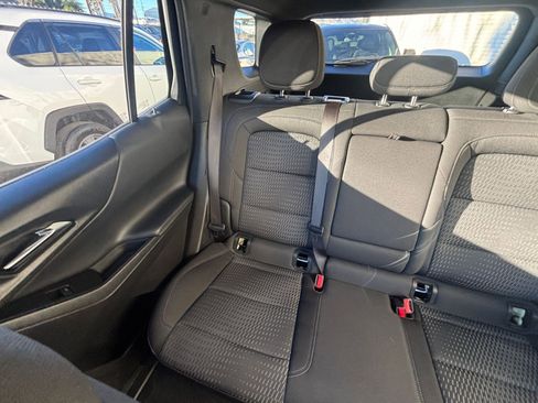 Used 2025 Chevrolet Equinox LT image 39