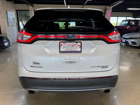 Used 2016 Ford Edge Titanium w/ Technology Package FWD image 5
