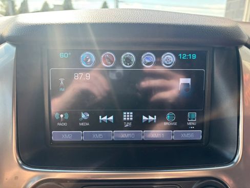 Used 2017 Chevrolet Suburban Premier AWD/4WD image 25