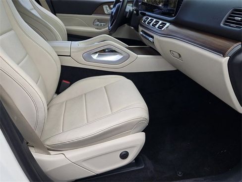 Used 2024 Mercedes-Benz GLE 450 4MATIC image 16