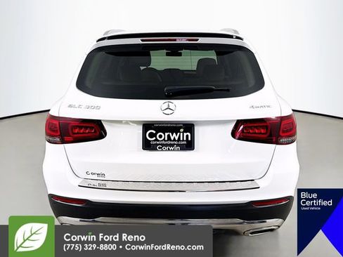 Used 2021 Mercedes-Benz GLC 300 4MATIC image 8