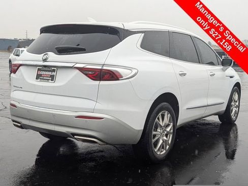 Used 2023 Buick Enclave Essence w/ Experience Buick Package image 7