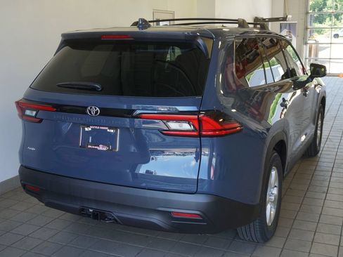 New 2026 Toyota Grand Highlander AWD image 16