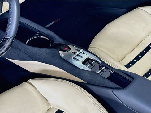 Used 2025 Ferrari 296 GTS RWD image 17