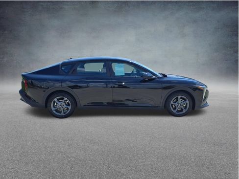 Used 2025 Kia K4 FWD image 10