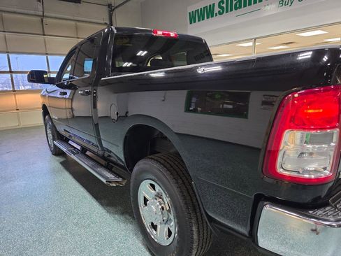 Used 2019 RAM 2500 Big Horn image 10