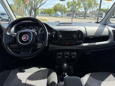 Used 2015 FIAT 500L Easy image 15