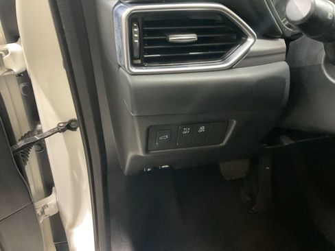 Used 2019 MAZDA CX-5 Touring FWD image 8