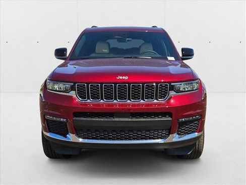 New 2025 Jeep Grand Cherokee L Limited image 6