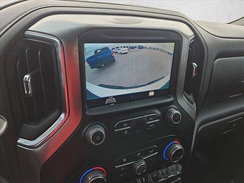 Used 2023 Chevrolet Silverado 2500 LT AWD/4WD image 17