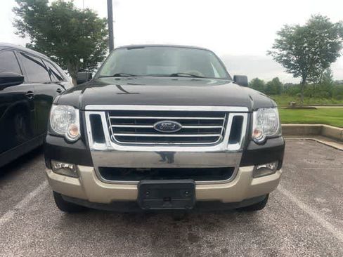 Used 2006 Ford Explorer Eddie Bauer AWD/4WD image 2