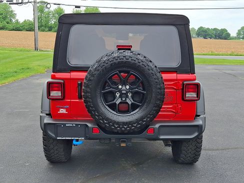 Used 2024 Jeep Wrangler Unlimited AWD/4WD image 5