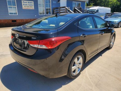 Used 2013 Hyundai Elantra GLS FWD image 9