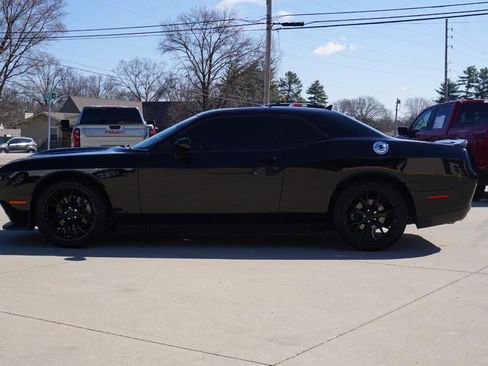 Used 2021 Dodge Challenger GT w/ Plus Package image 6