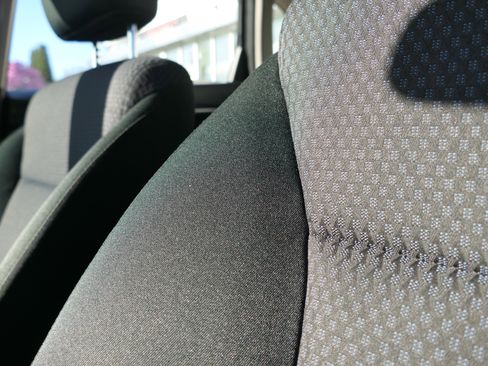 Used 2018 Honda Fit LX image 13