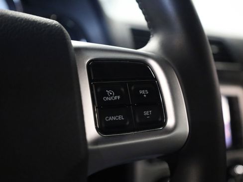 Used 2014 Dodge Challenger R/T Plus image 23