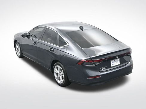 Used 2025 Honda Accord LX image 28