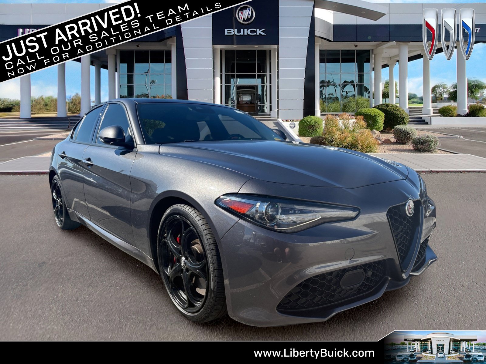 Used 2023 Alfa Romeo Giulia Sprint RWD image 1