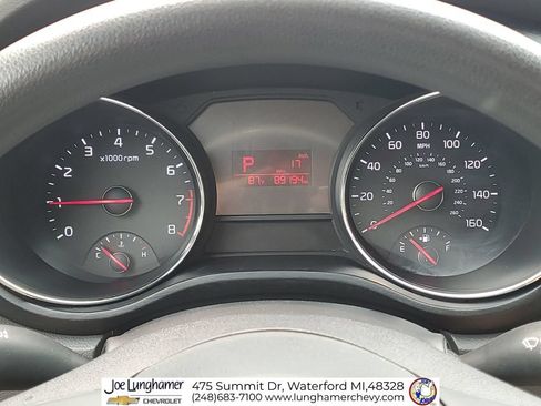 Used 2018 Kia Sedona L FWD image 12