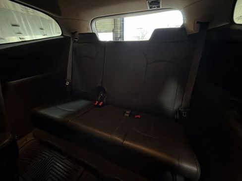 Used 2015 Chevrolet Traverse LT image 23