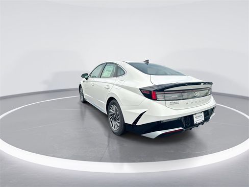 New 2025 Hyundai Sonata SEL image 6