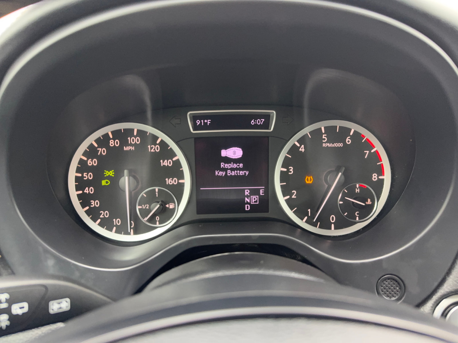 Used 2019 INFINITI QX30 FWD image 24