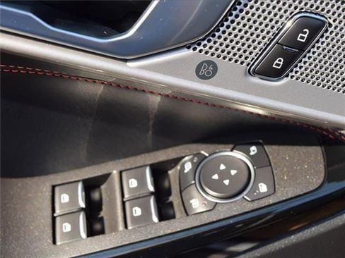 Used 2023 Ford Explorer ST-Line w/ Class IV Trailer Tow Package image 22